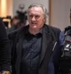 PARIS (France), 25/03/2025.- French actor Gerard Depardieu (C) arrives at the Paris Courthouse on the second day of his trial in Paris, France, 25 March 2025. Depardieu stands trial over charges of sexual assault against two women on the set of the film 'Les Volets Verts' in 2021. (Francia) EFE/EPA/CHRISTOPHE PETIT TESSON