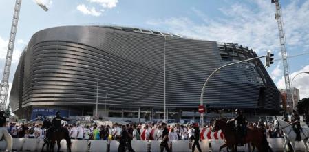 Els veïns del Santiago Bernabéu se surten amb la seva i suspenen temporalment els concerts a l'estadi