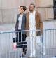 Dani Alves compareix a l'Audiència de Barcelona per primera vegada després de sortir de la presó sota fiança, acompanyat per la seva advocada, Inés Guardiola.